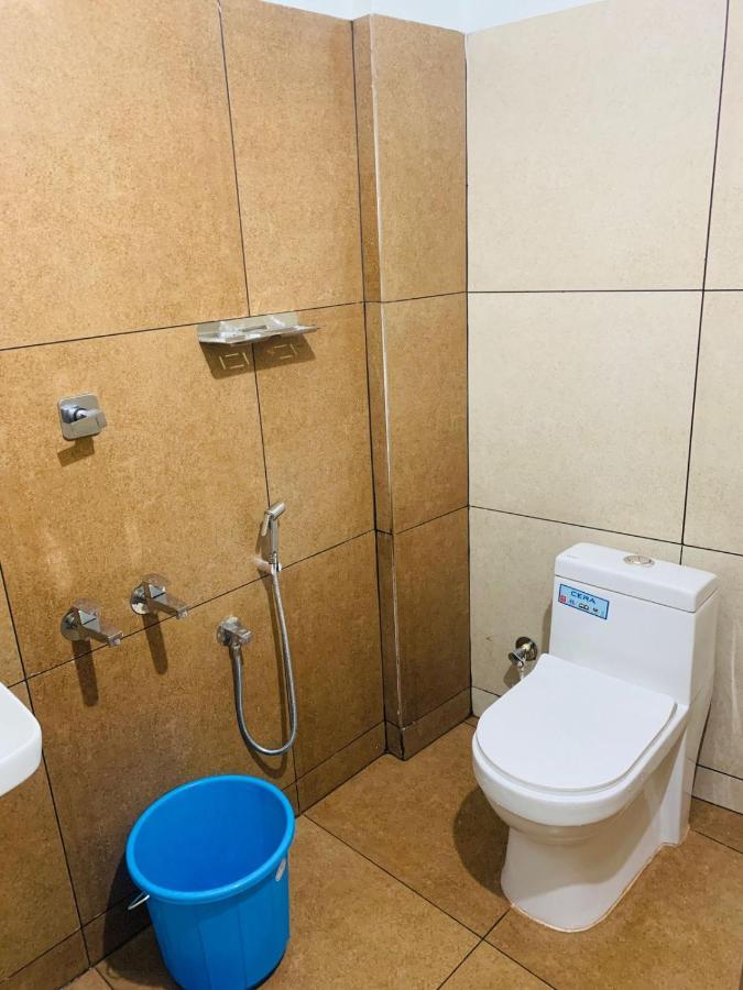 Apsara Residency Hotel Perintalmanna Kültér fotó