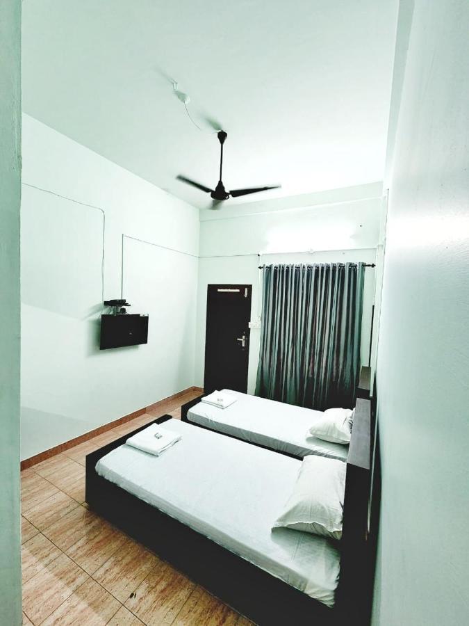 Apsara Residency Hotel Perintalmanna Kültér fotó