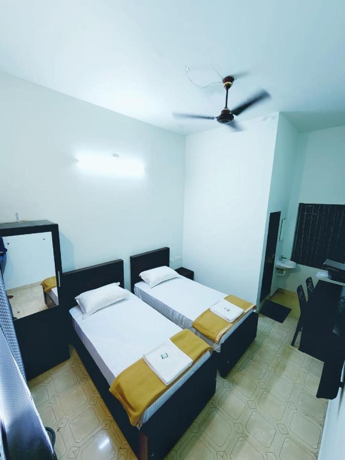 Apsara Residency Hotel Perintalmanna Kültér fotó